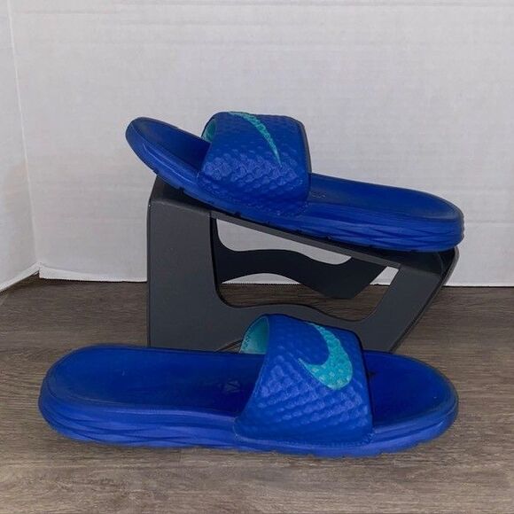 Nike Benassi Solarsoft Men\'s Size 8 Blue Teal 705474-401 Slides Sandals main image 3